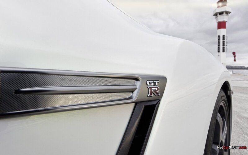 Nissan GT-R rear badge