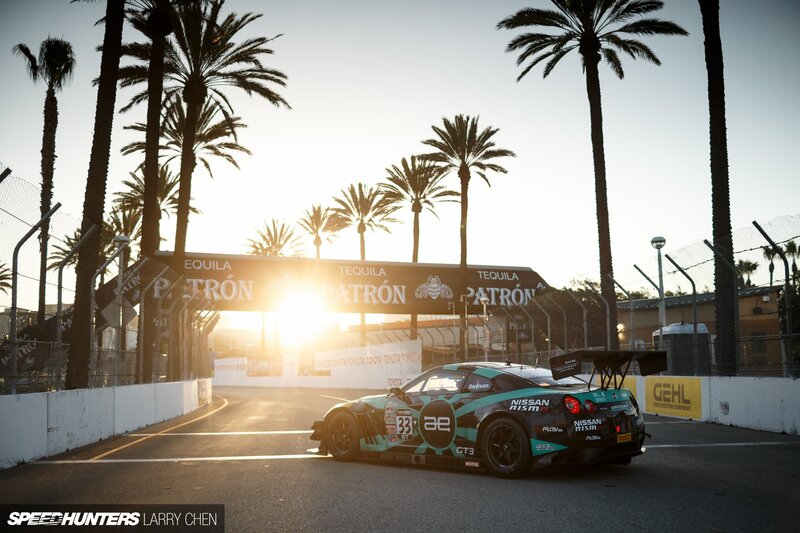 Nissan GT3 Race Car — Black