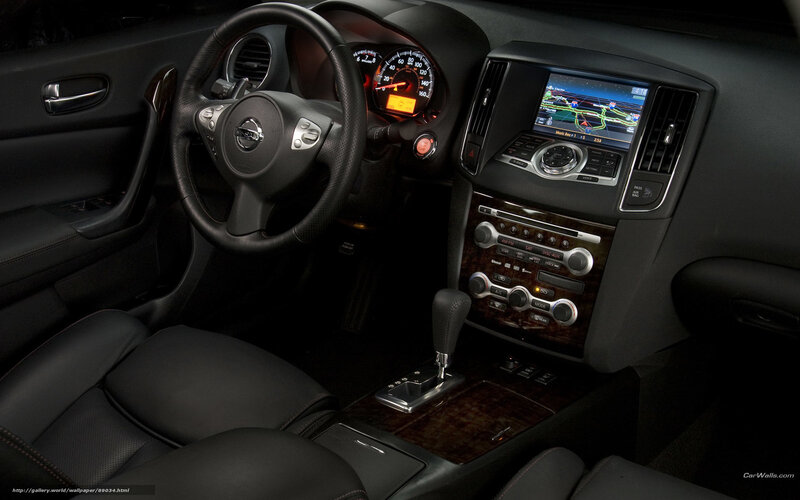 Nissan Infiniti interior dashboard