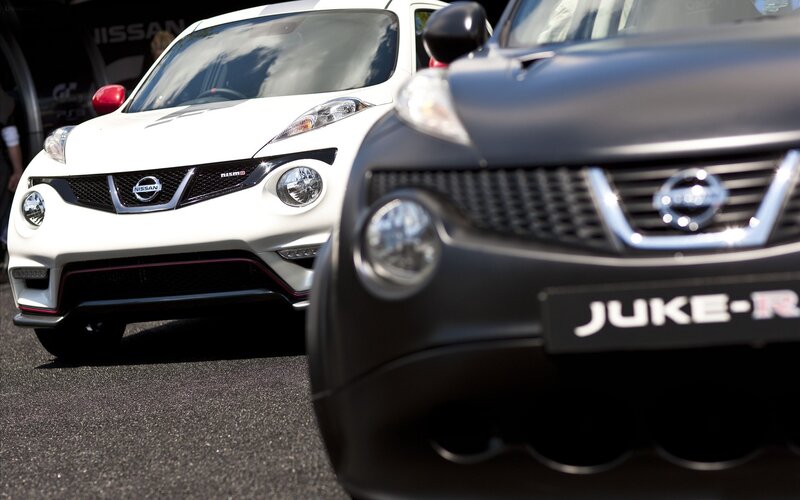 Nissan Juke-R cars on display