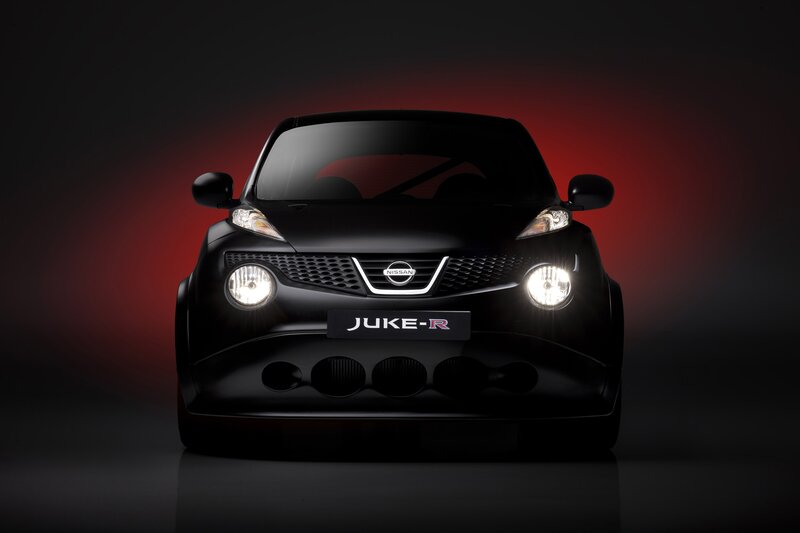 Nissan Juke-R front view