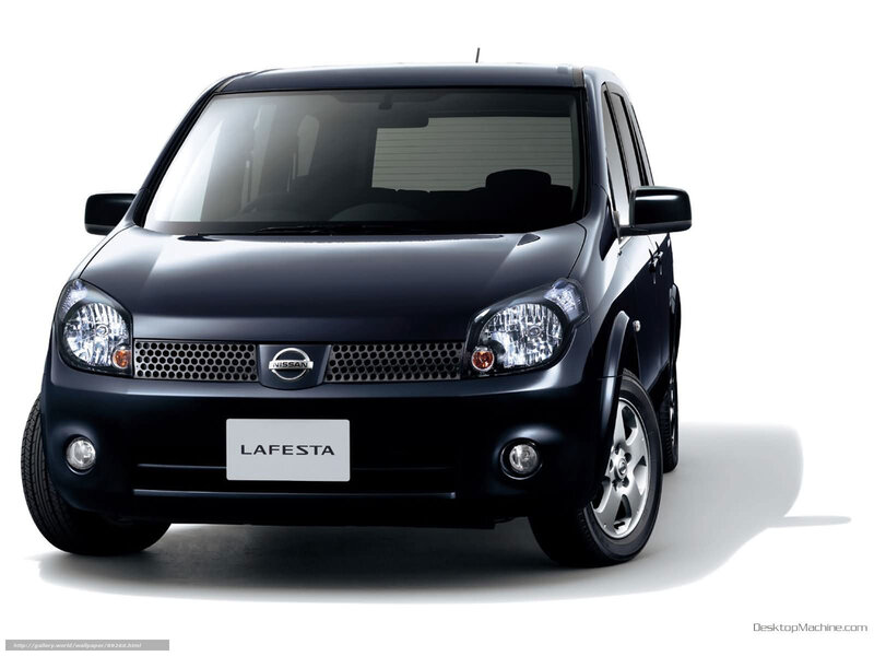 Nissan Lafesta car front view