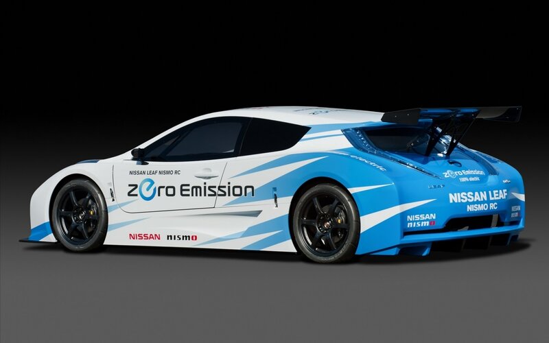 Nissan Leaf Nismo RC Race Car — Blue, Dramatic