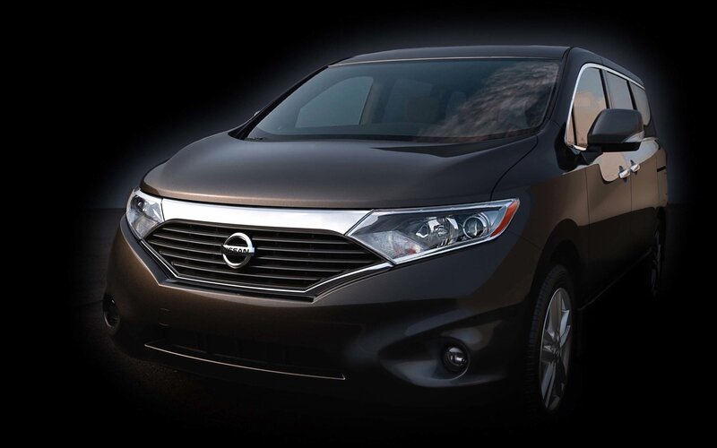 Nissan minivan front view