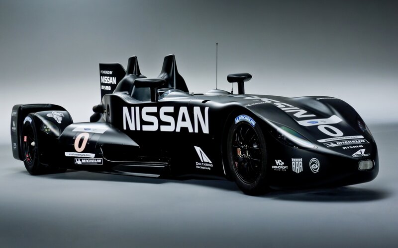Nissan race car