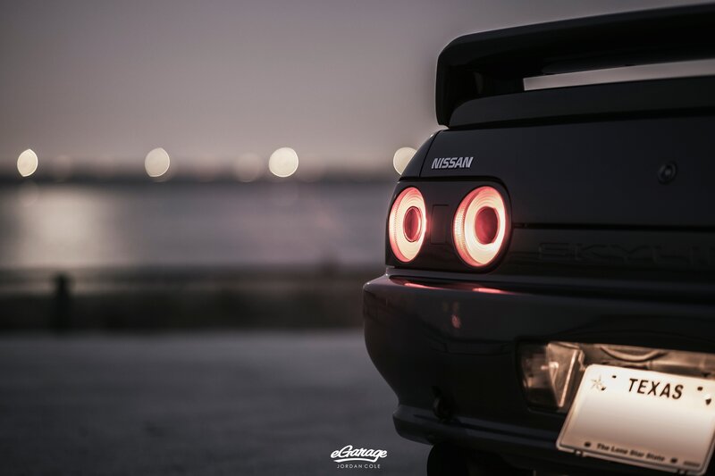 Nissan Skyline Rear View — Black