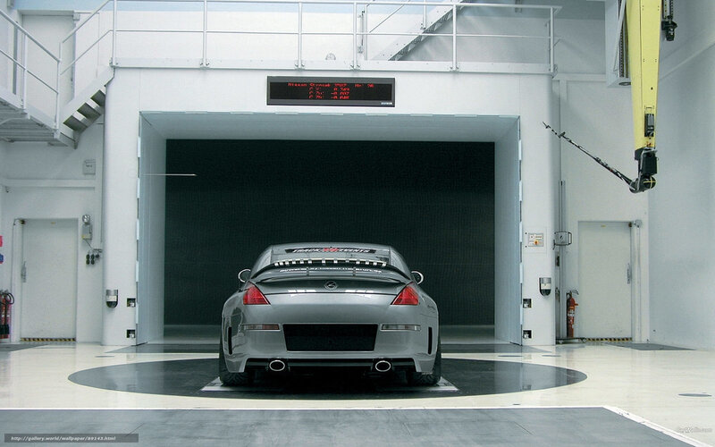 Nissan sports car in wind tunnel