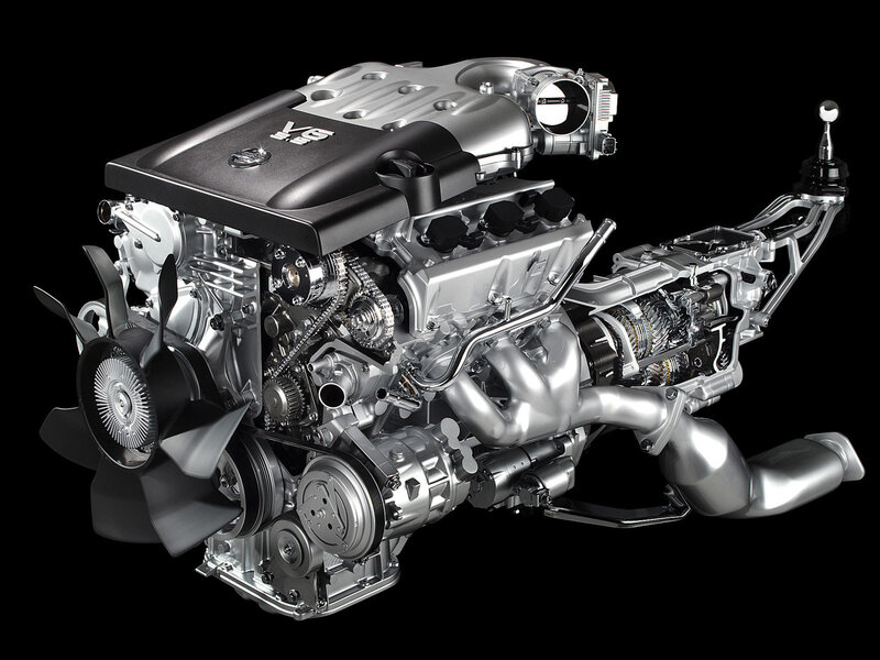 Nissan V6 engine assembly