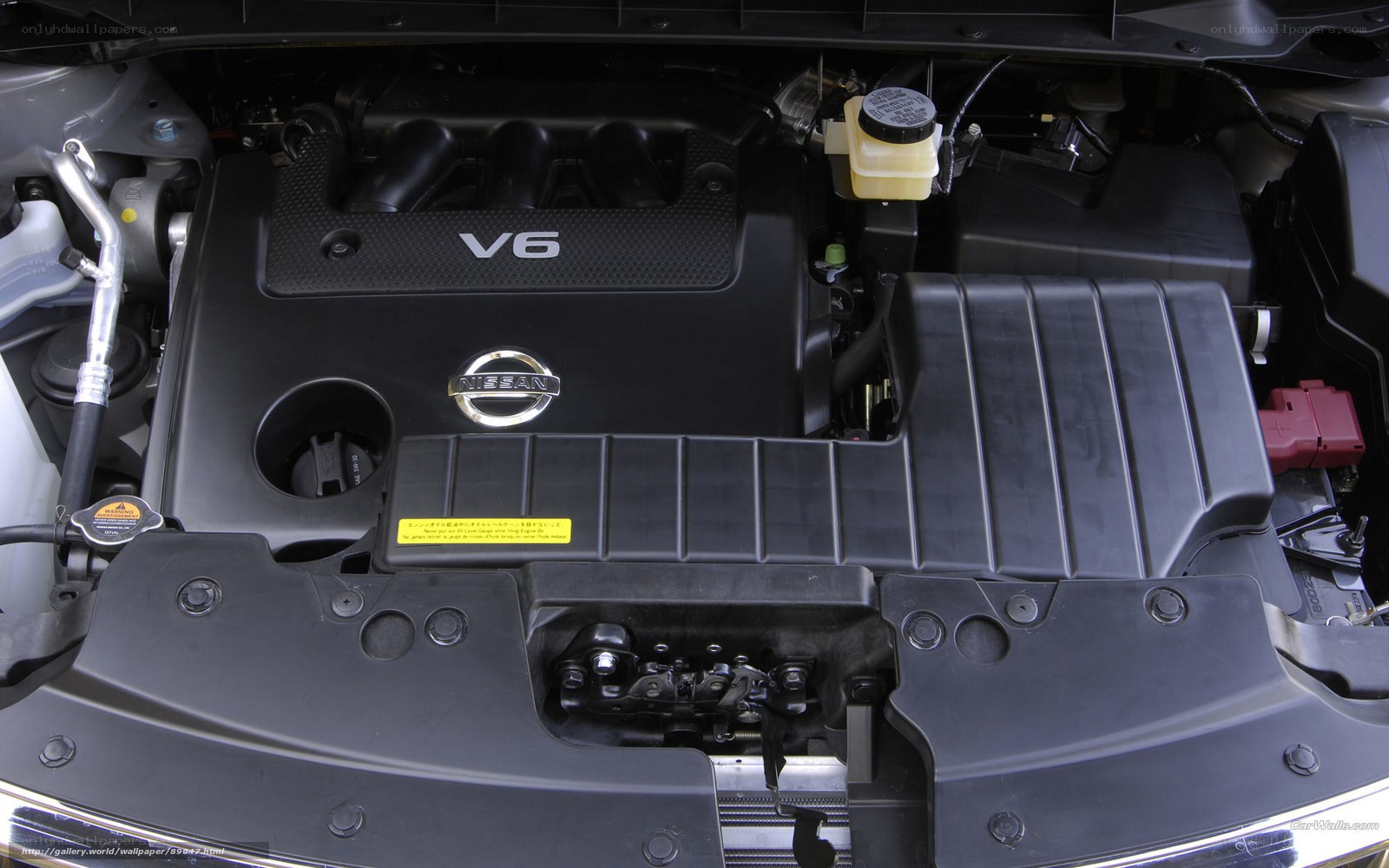 Nissan V6 engine bay