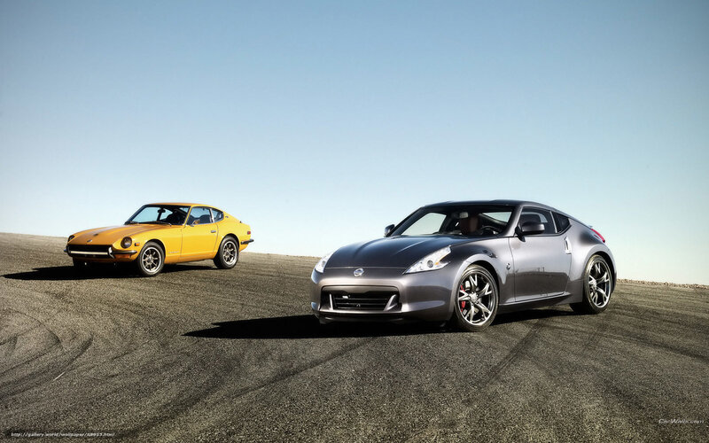 Nissan Z cars on track