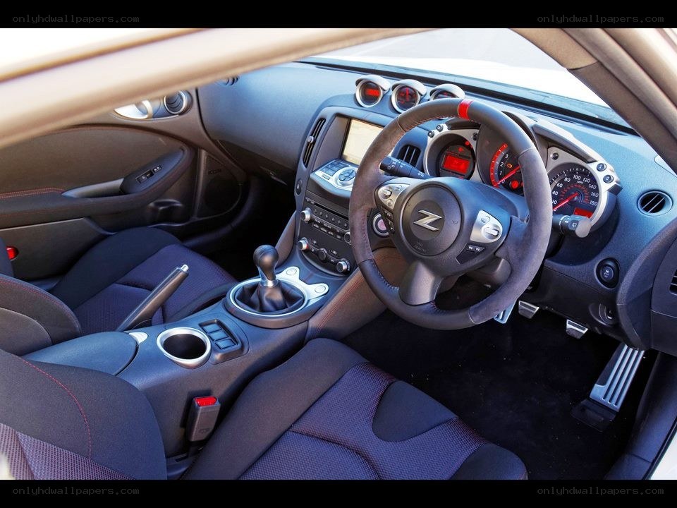 Nissan Z interior view