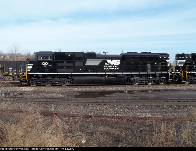 Norfolk Southern Locomotive — Black