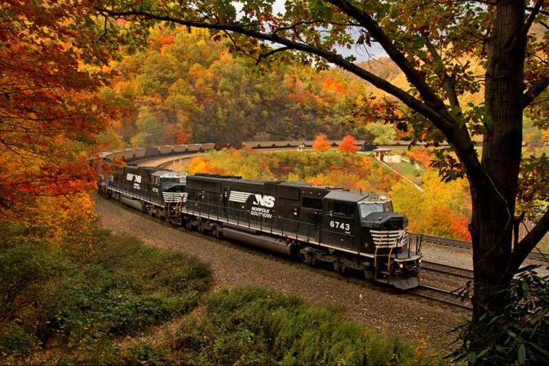 Norfolk Southern Train