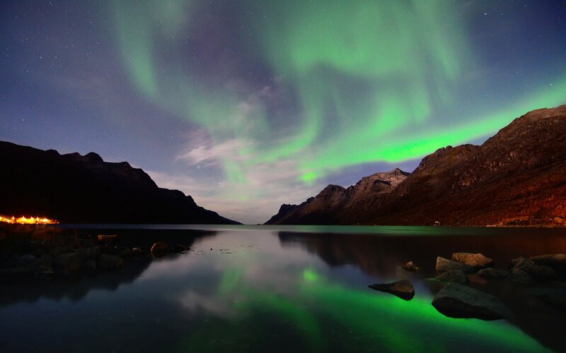 Northern Lights over Lake — Green