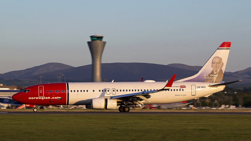 Norwegian Air Boeing 737 — White