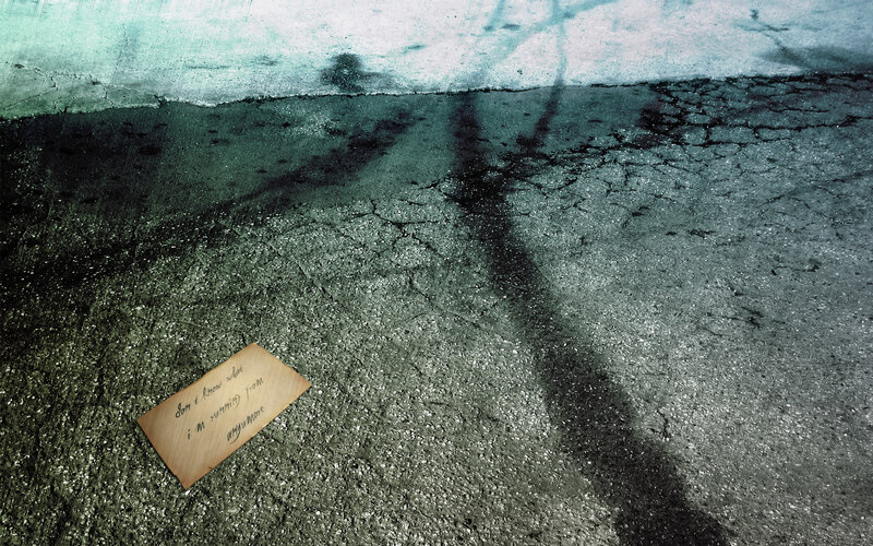 Note on Cracked Pavement — Gray