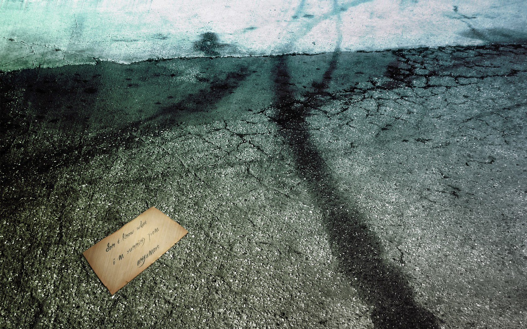 Note on cracked pavement