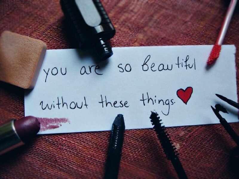 Note with Makeup Items