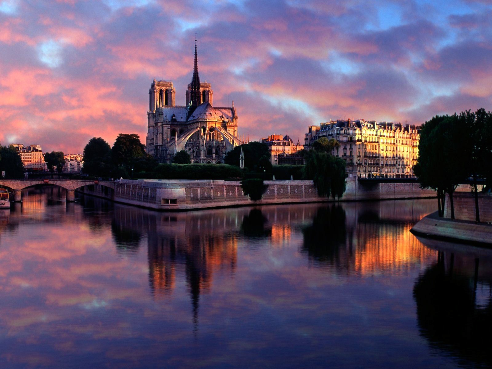 Notre-Dame at sunset