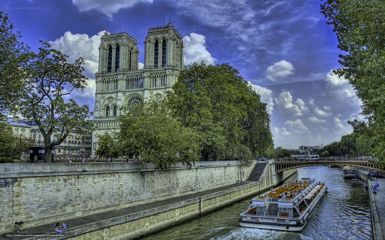 Notre-Dame Cathedral and Seine River