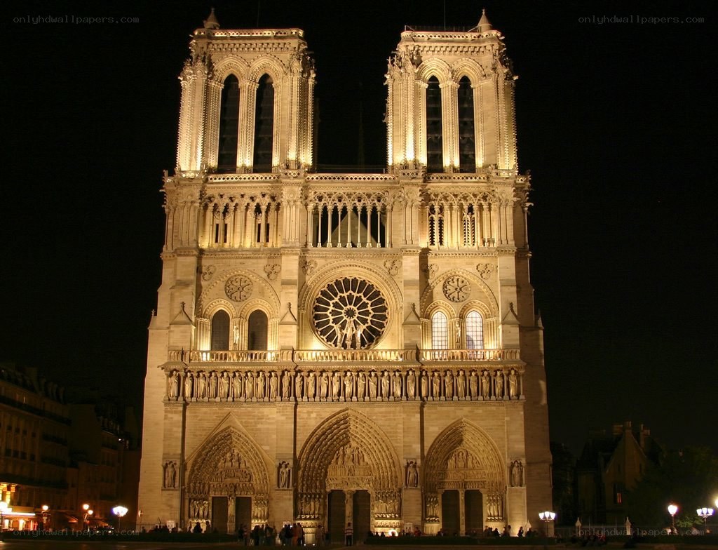 Notre-Dame Cathedral at night