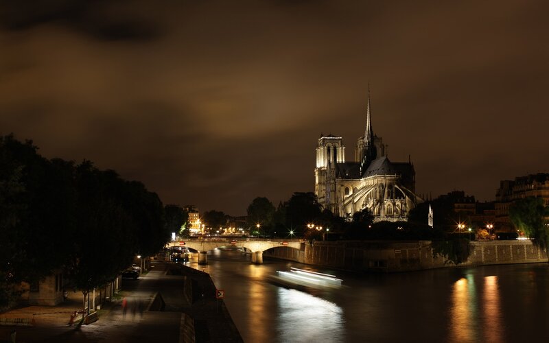 Notre-Dame Cathedral at Night — Black