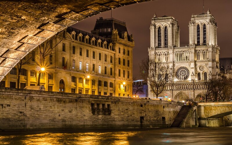 Notre-Dame Cathedral at Night — Yellow