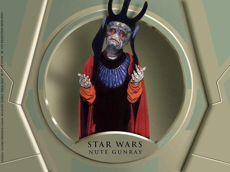 Nute Gunray in a Doorway
