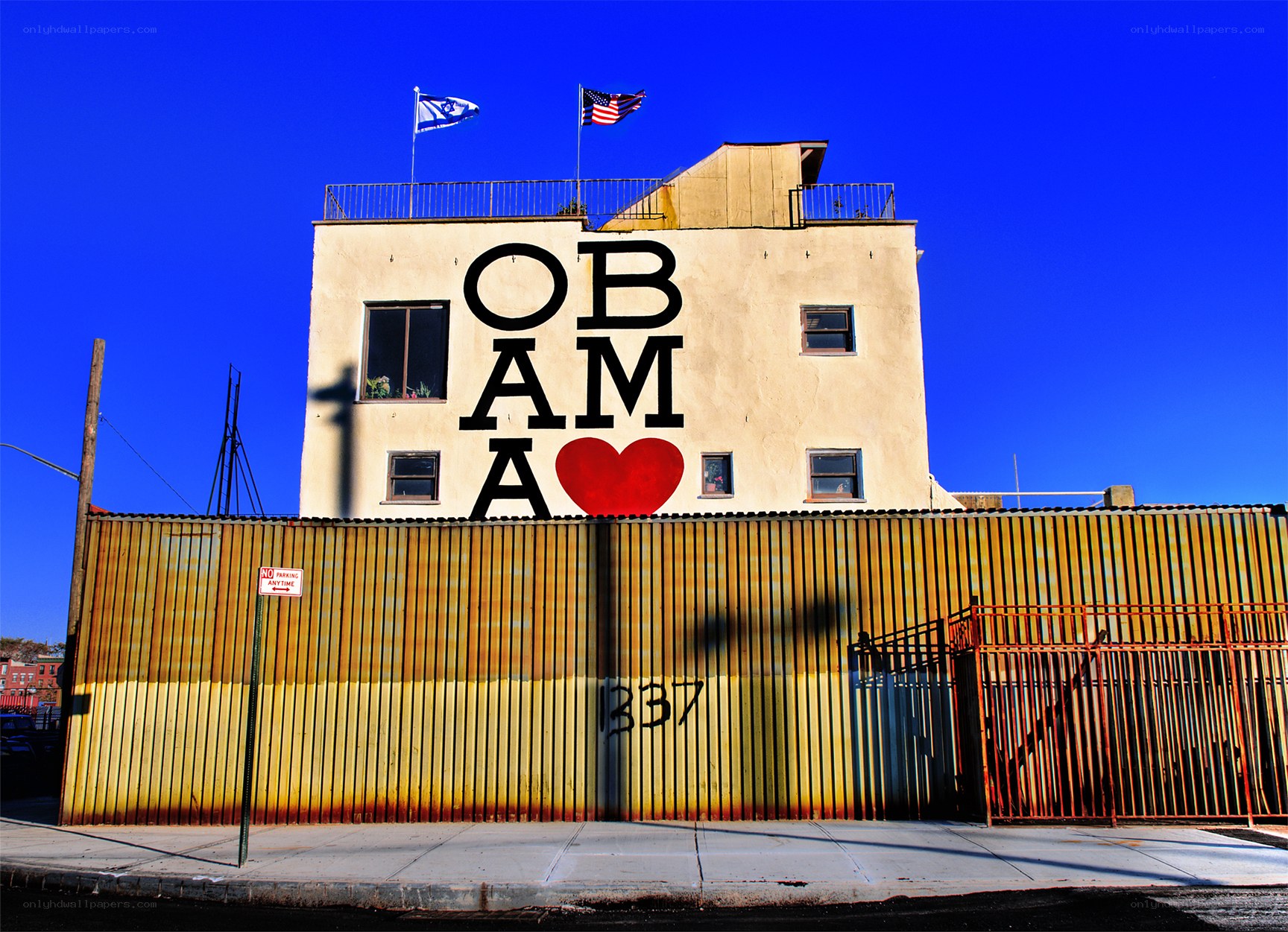 Obama love mural in Brooklyn