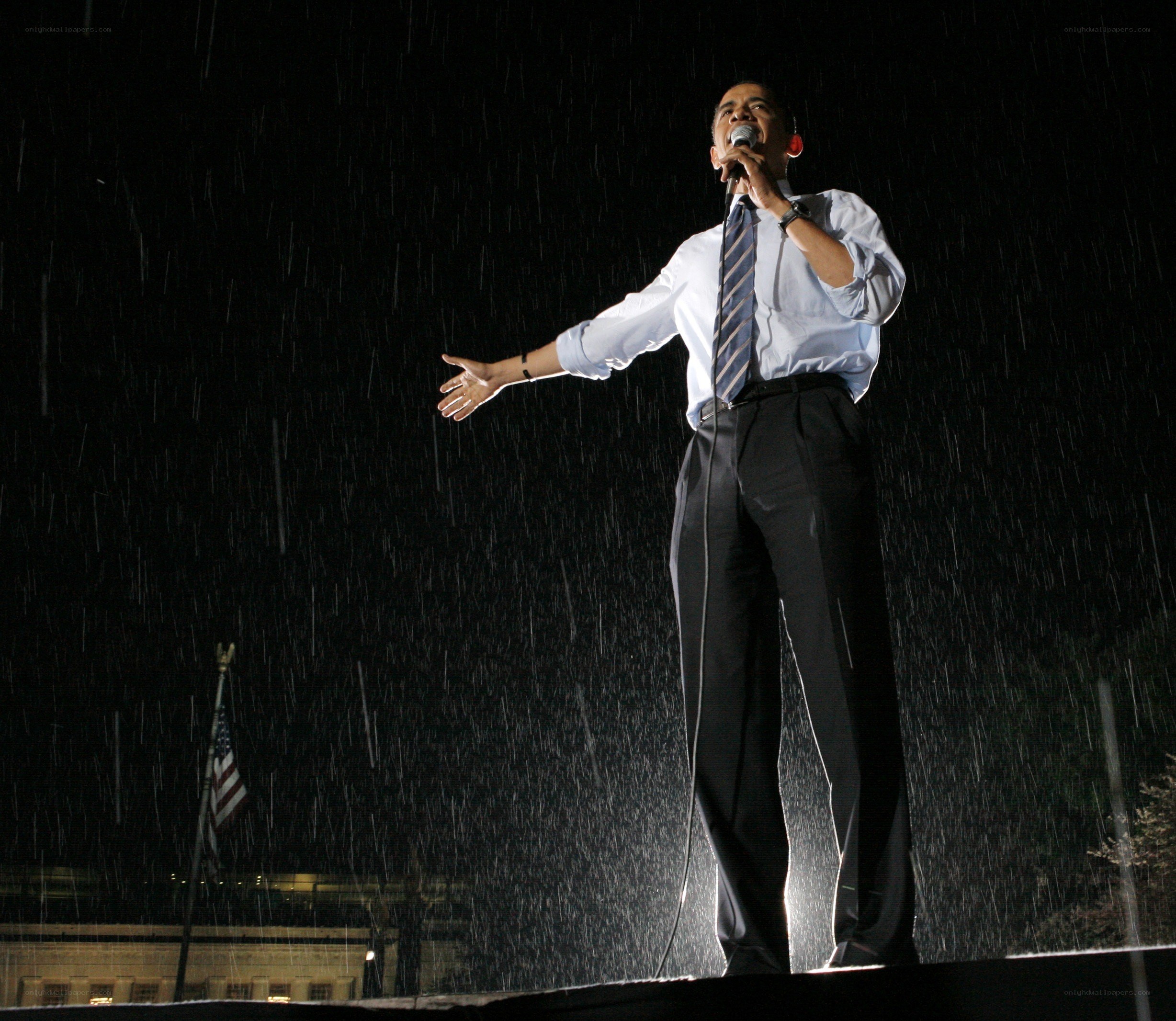Obama speaking in the rain