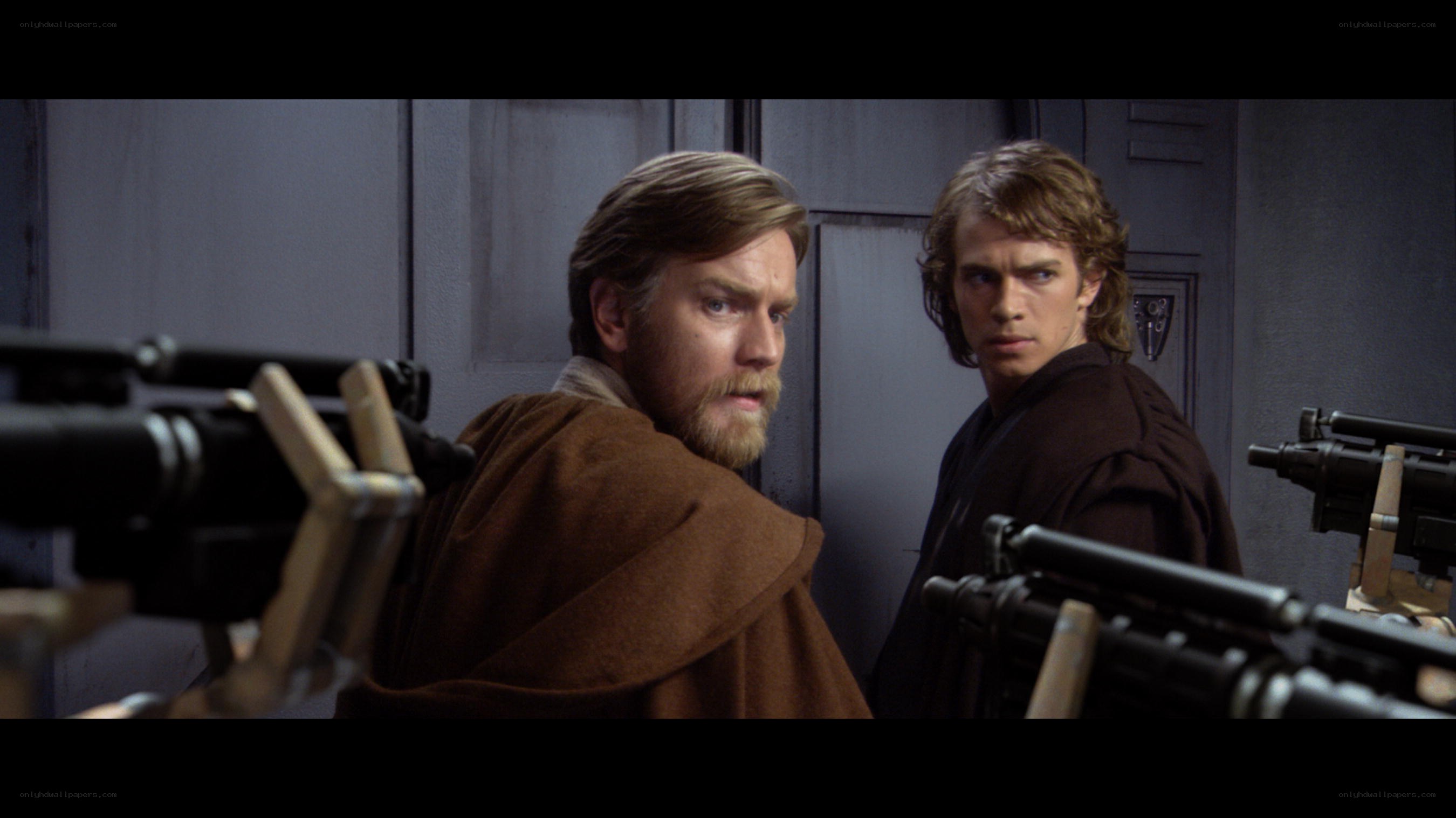 Obi-Wan and Anakin in a corridor