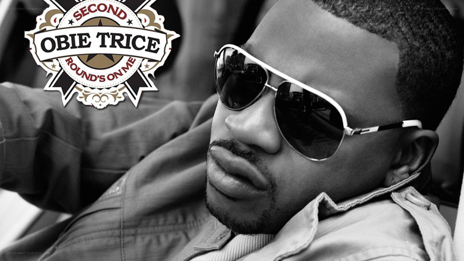 Obie Trice with sunglasses