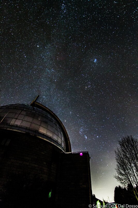 Observatory under Starry Sky — Black