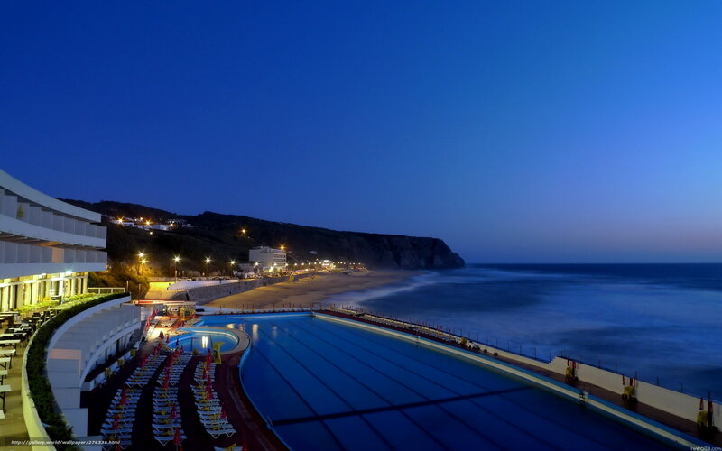 Ocean pool at dusk