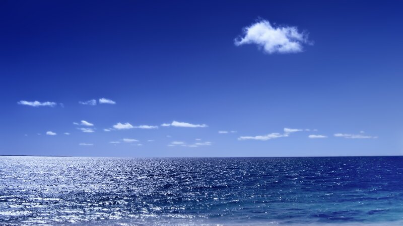 Ocean under Blue Sky — Serene