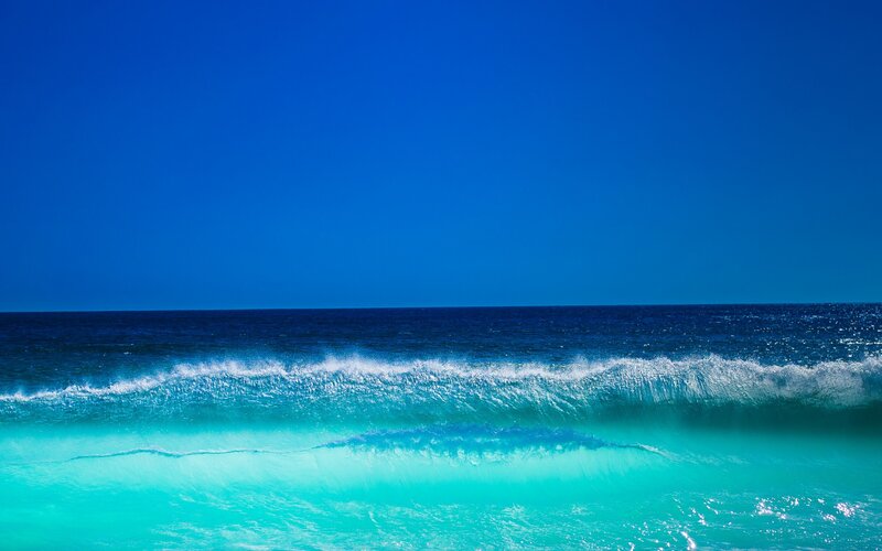 Ocean Wave Breaking — Blue, Serene
