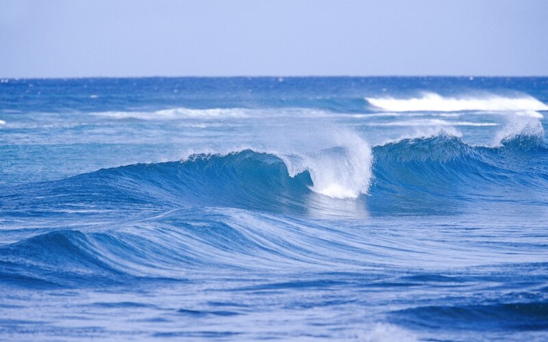 Ocean Wave Breaking — Dynamic
