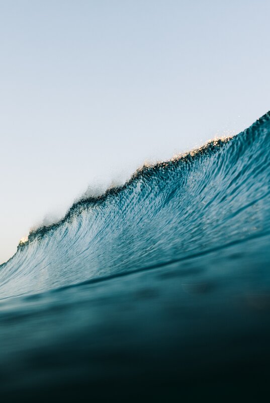 Ocean Wave Curling — Blue, Calm
