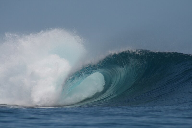 Ocean Wave Curling — Dramatic, Sea