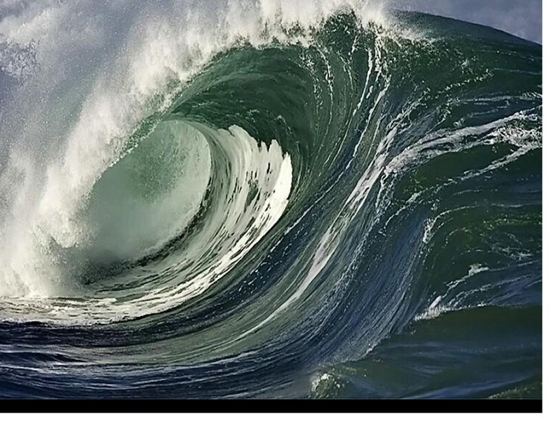 Ocean Wave Forming Barrel — Green