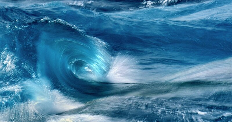 Ocean Wave Forming Tube