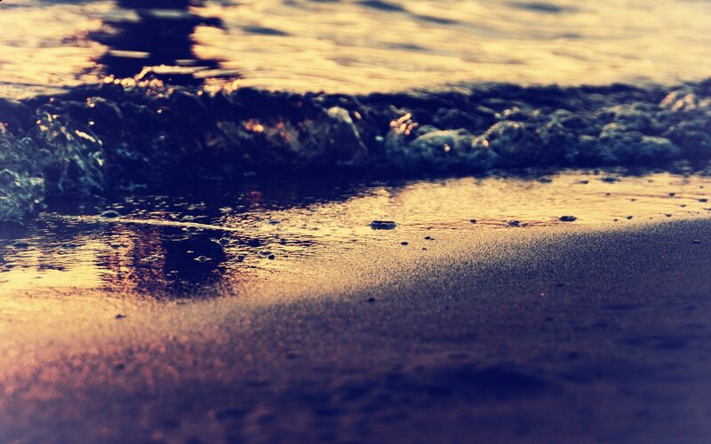 Ocean Wave on Sand — Gold