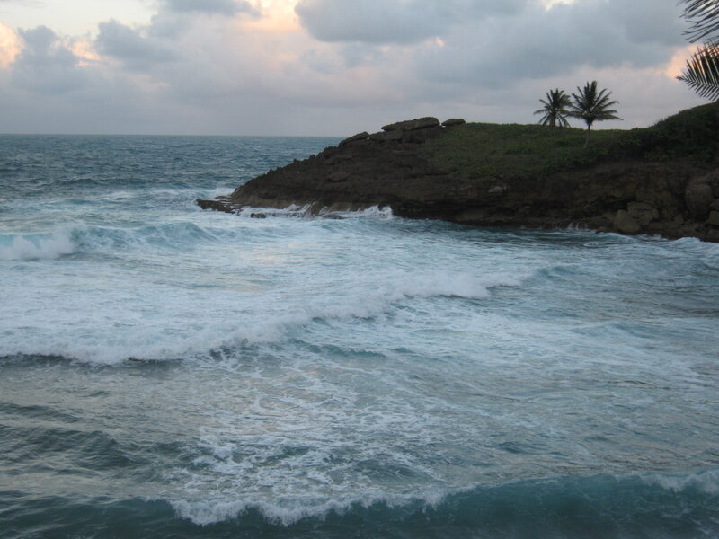 Ocean Waves at Cliff