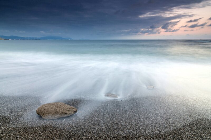Ocean waves at dusk