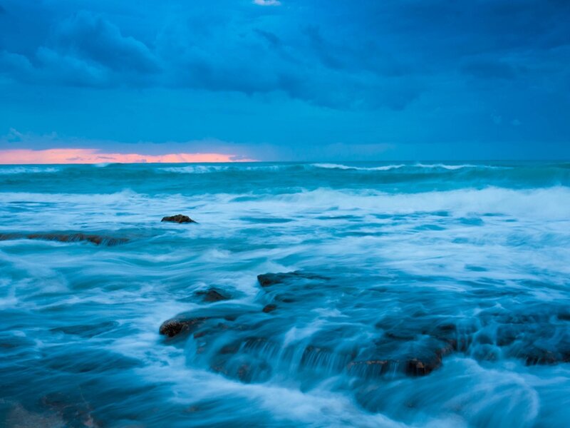 Ocean Waves at Dusk — Blue, Dramatic
