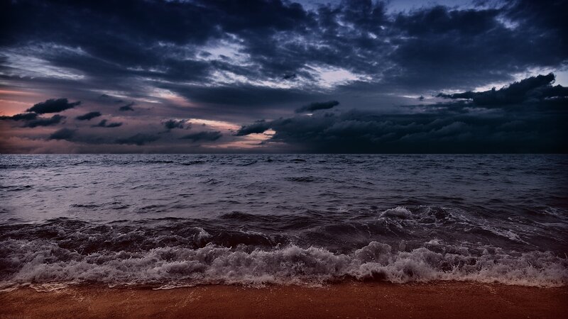 Ocean Waves at Dusk — Dark Blue