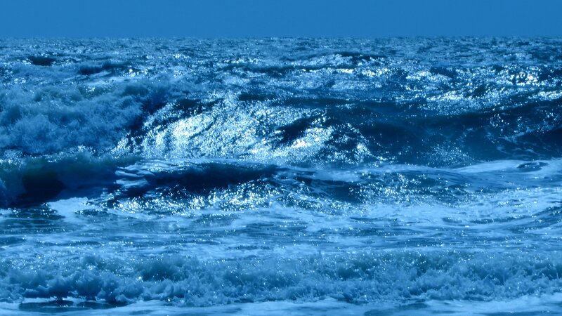Ocean Waves at Night — Blue, Calm