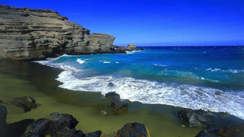 Ocean Waves at Rocky Beach — Blue, Dramatic