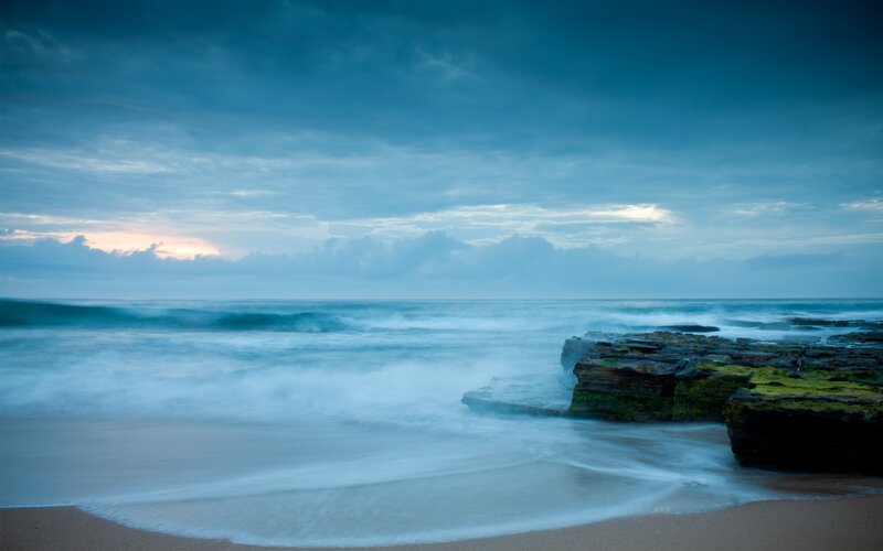 Ocean Waves at Rocky Shore — Blue, Calm