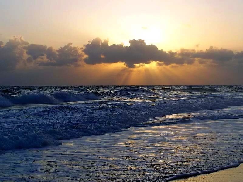 Ocean Waves at Sunset — Dramatic, Orange